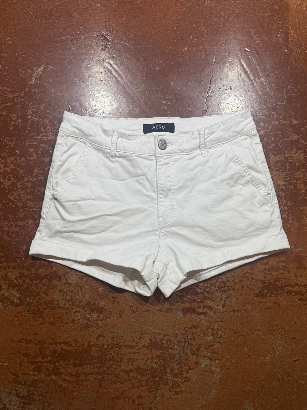 AERO White Women's Mid-Rise Chino Shorts